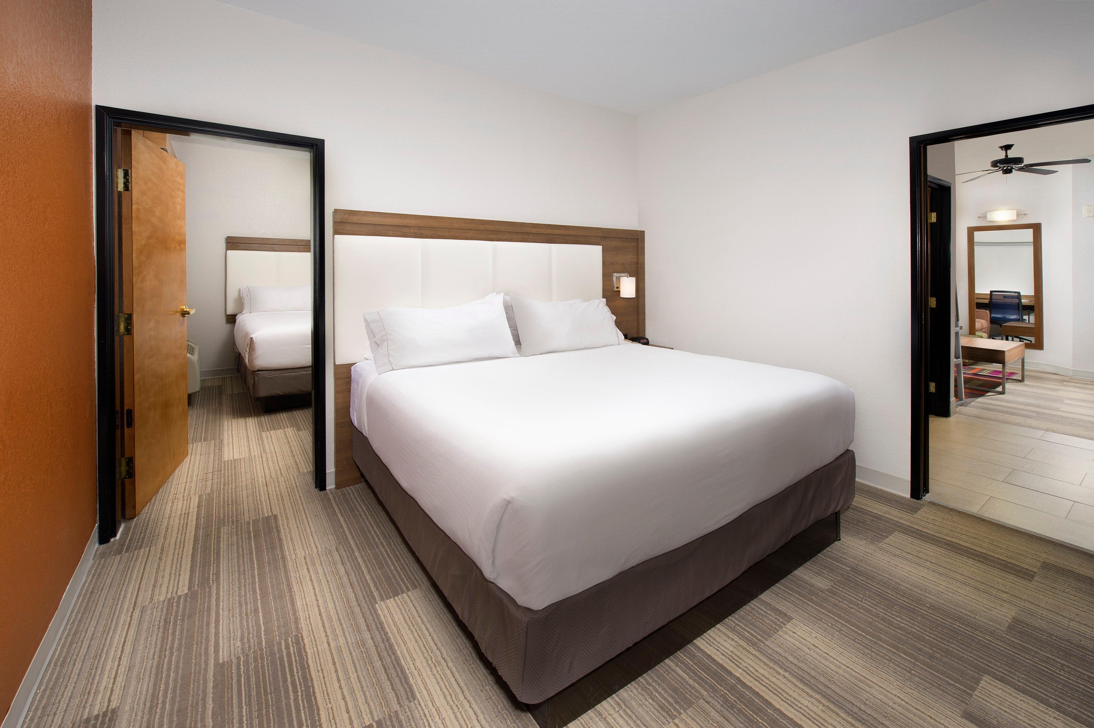 Holiday Inn Express & Suites San Antonio - Downtown Market Area By Ihg Ngoại thất bức ảnh